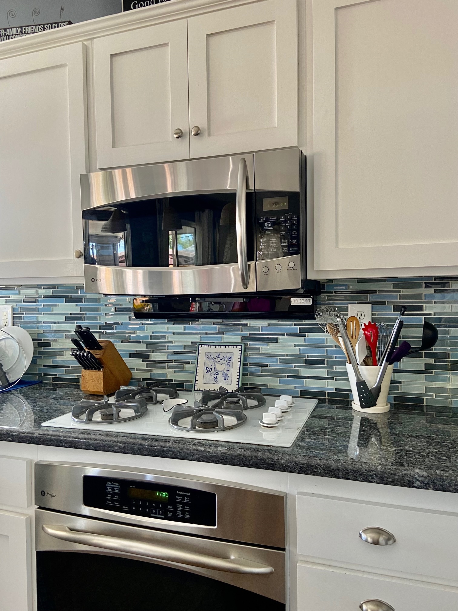 Firebot microwave light kitchen